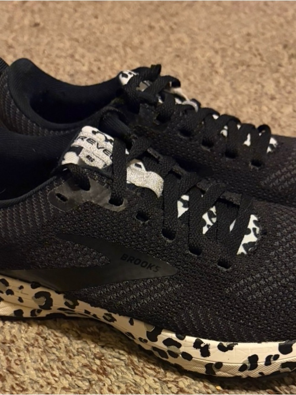 Brooks Black Running Shoes with Leopard-Print Trim - Picture 3 of 8